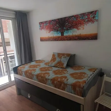 Zona Tranquila, Cerca Del Casco Antiguo. Ebi02480 Apartamento