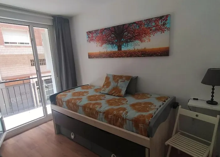 Zona Tranquila, Cerca Del Casco Antiguo. Ebi02480 Apartamento