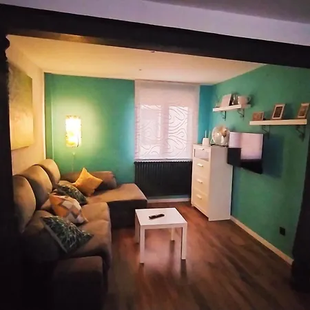 Apartmán Zona Tranquila, Cerca Del Casco Antiguo. Ebi02480 *